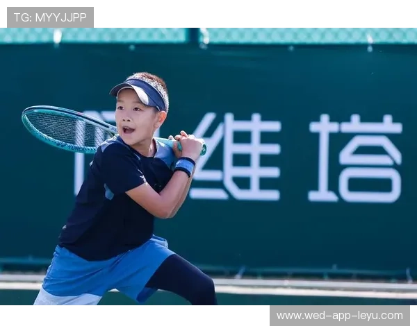 网球学院完善青少年比赛心理辅导体系,青少年网球队